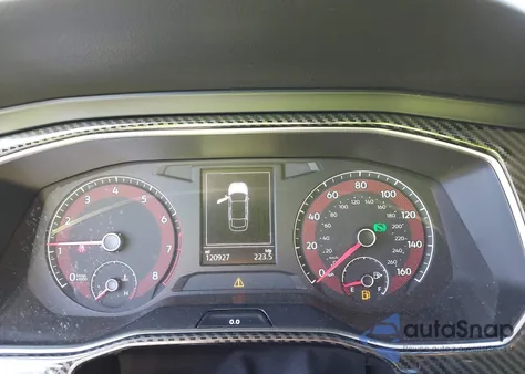 2019 Volkswagen Jetta 1.4T R-Line/1.4T S/1.4T Se z USA, uszkodzony, nr VIN 3VWC57BU0KM083952